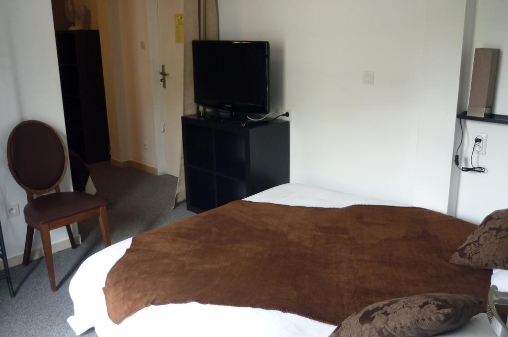 ホテルL'Hospitalet Saint Charles モンペリエ 部屋 写真