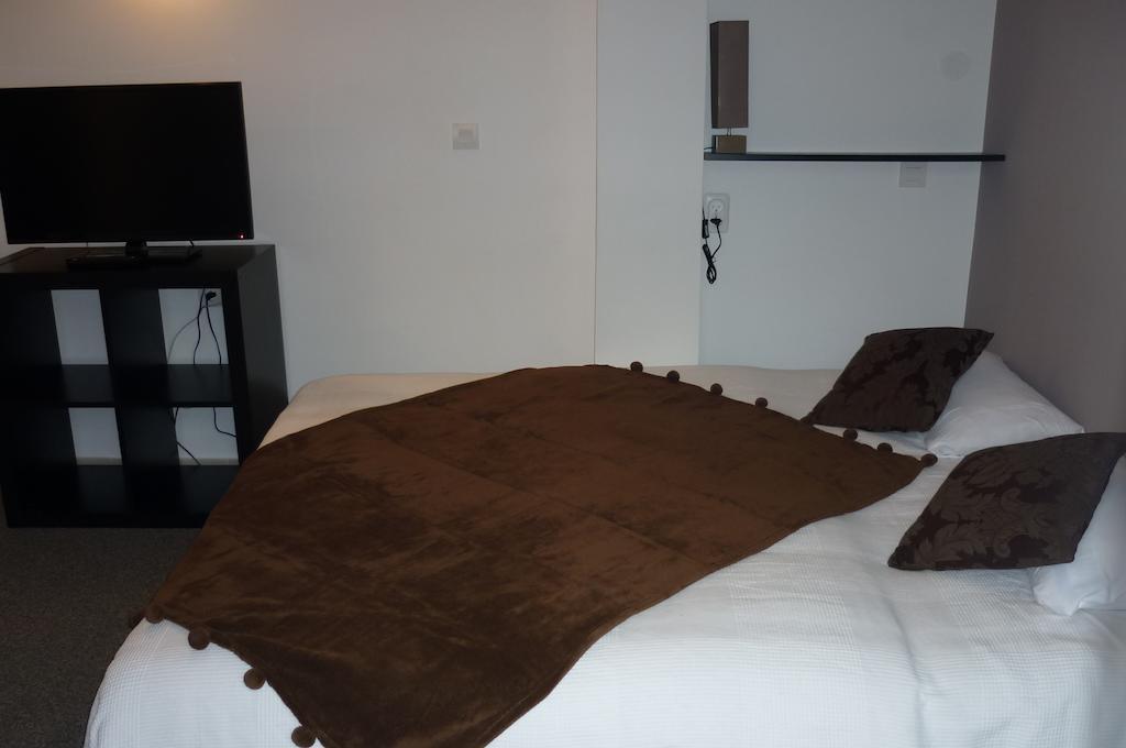 ホテルL'Hospitalet Saint Charles モンペリエ 部屋 写真