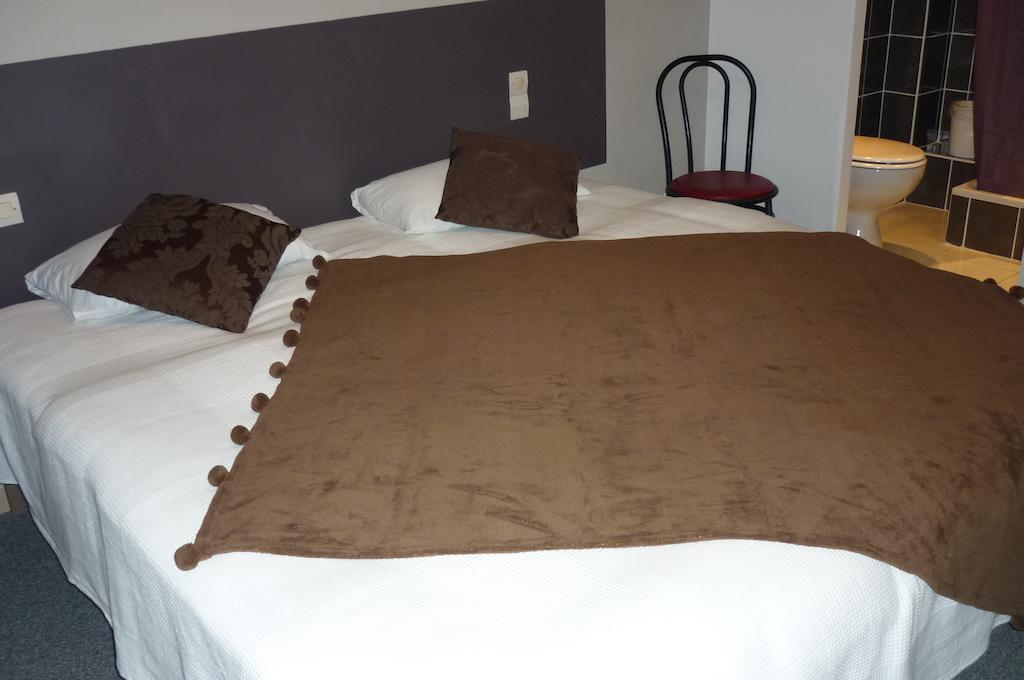 ホテルL'Hospitalet Saint Charles モンペリエ 部屋 写真