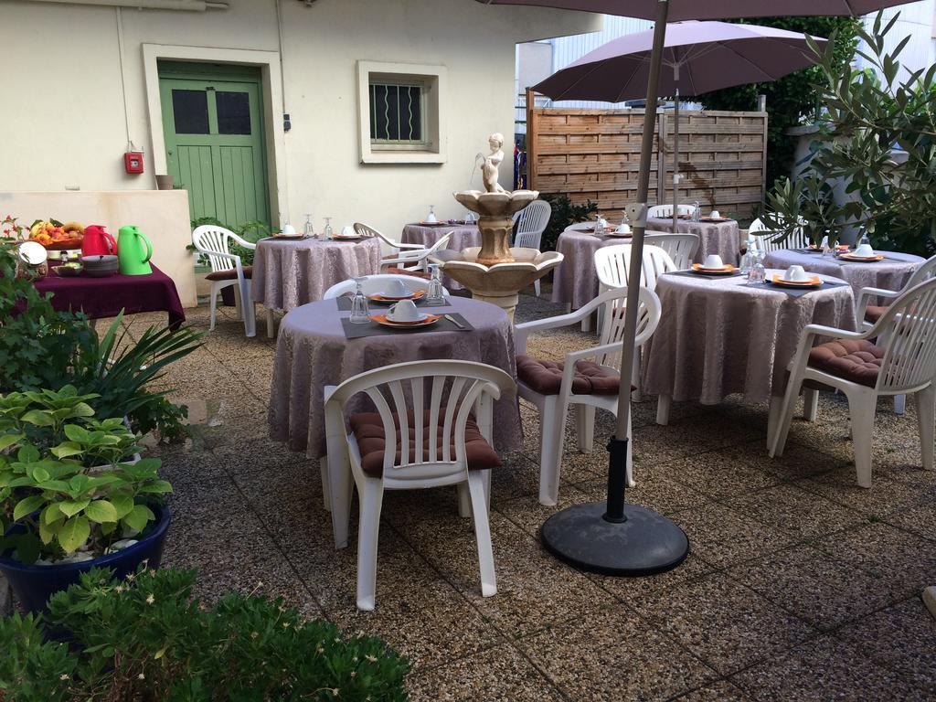 ホテルL'Hospitalet Saint Charles モンペリエ エクステリア 写真
